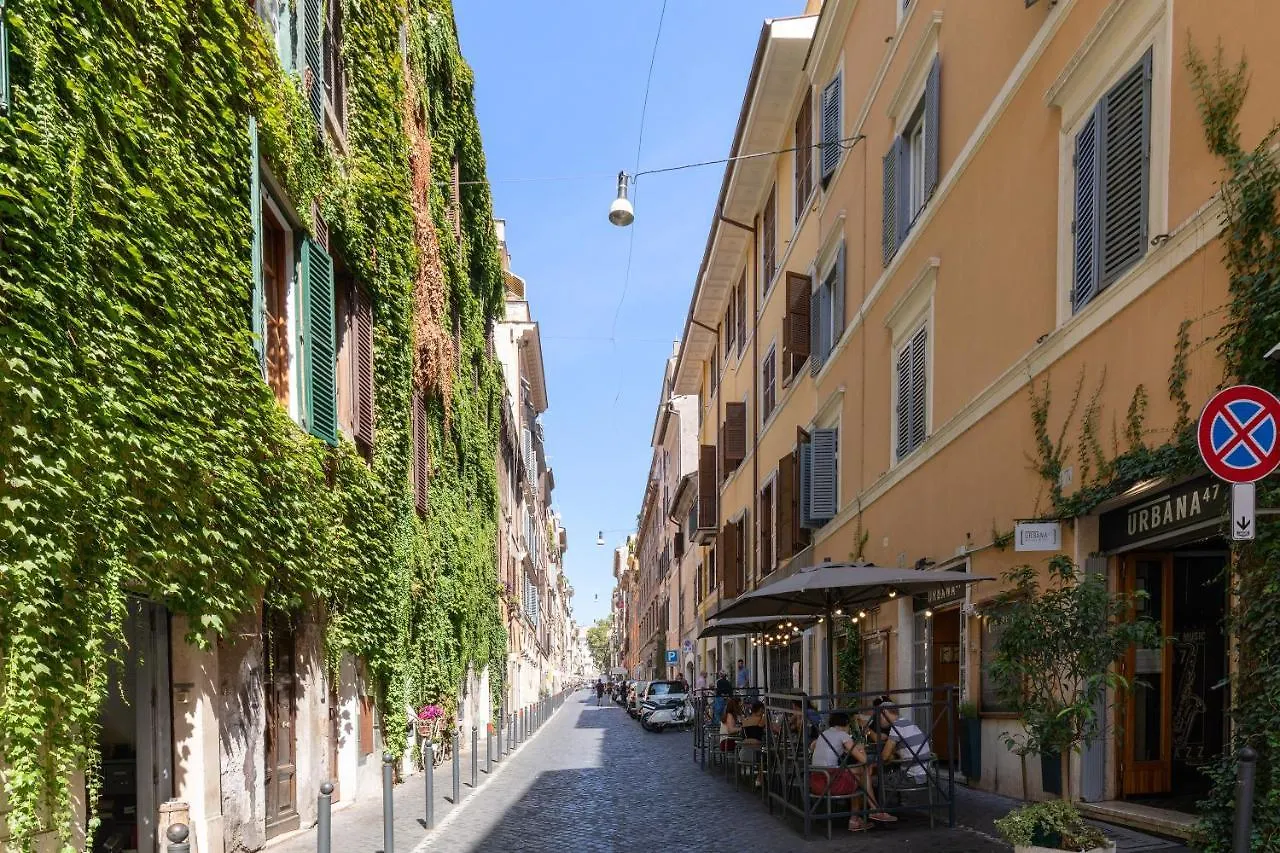 Rome As You Feel - Monti Apartment