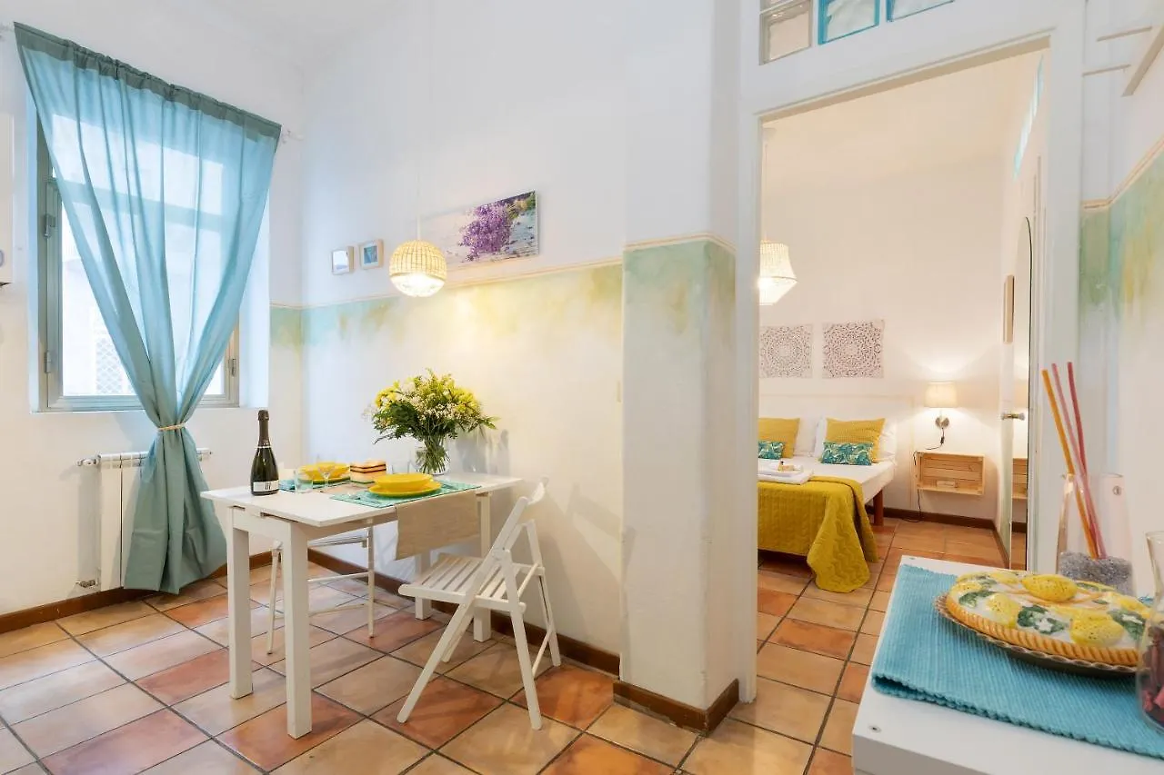 Rome As You Feel - Monti Apartment