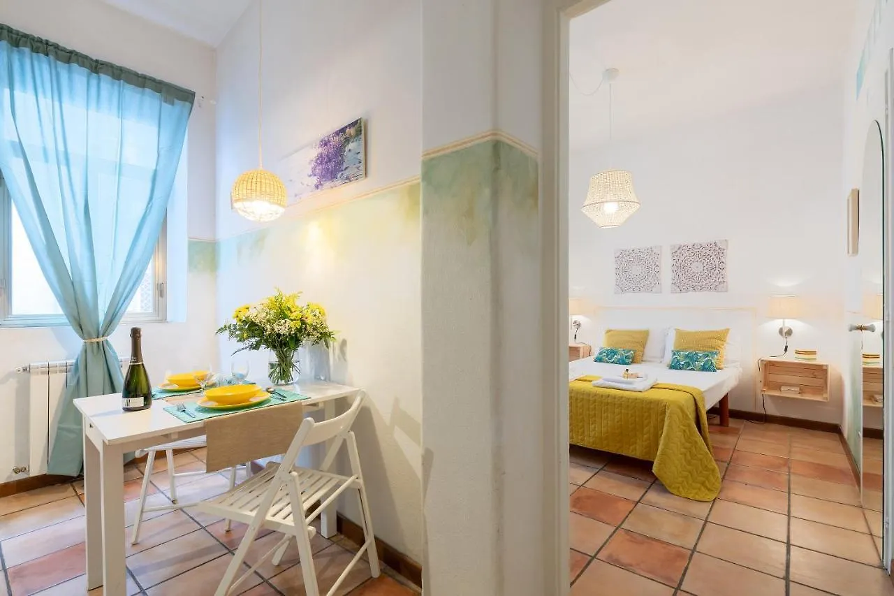 Rome As You Feel - Monti Apartment